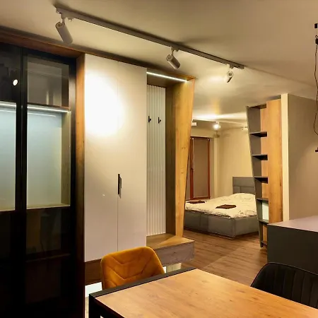 Apartment Markapart 1 - Center - Sleeps 5 *