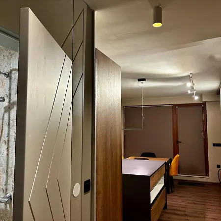 Apartment Markapart 1 - Center - Sleeps 5 Ruse
